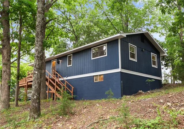 Photo 4 of Single family home for sale at 13101 Summit Dr Loop, Garfield, AR 72732 | MLS# 1355524 | Listing updated on 2026-09-07