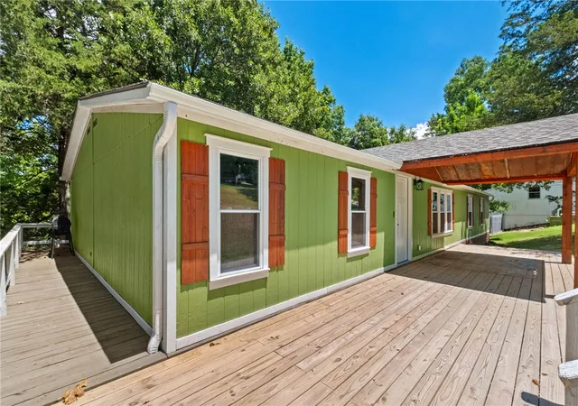 Photo 4 of Manufactured home for sale at 8431 Navajo Trl, Rogers, AR 72756 | MLS# 1355616 | Listing updated on 2026-09-13