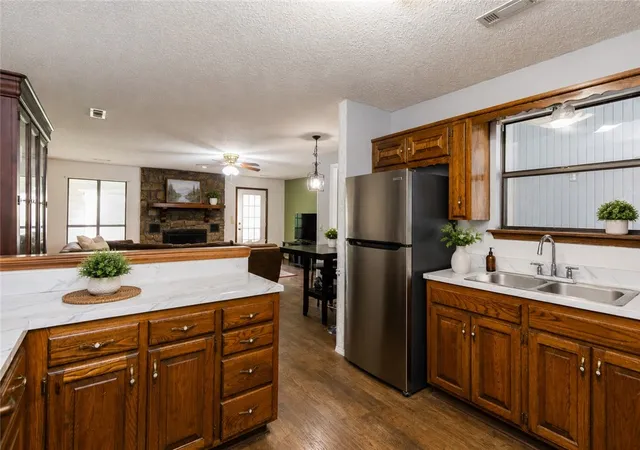 Photo 4 of Townhouse for sale at 1013 W Linden St, Rogers, AR 72756 | MLS# 1355705 | Listing updated on 2026-08-28