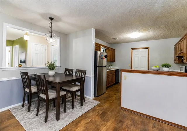 Photo 5 of Townhouse for sale at 1013 W Linden St, Rogers, AR 72756 | MLS# 1355705 | Listing updated on 2026-08-28