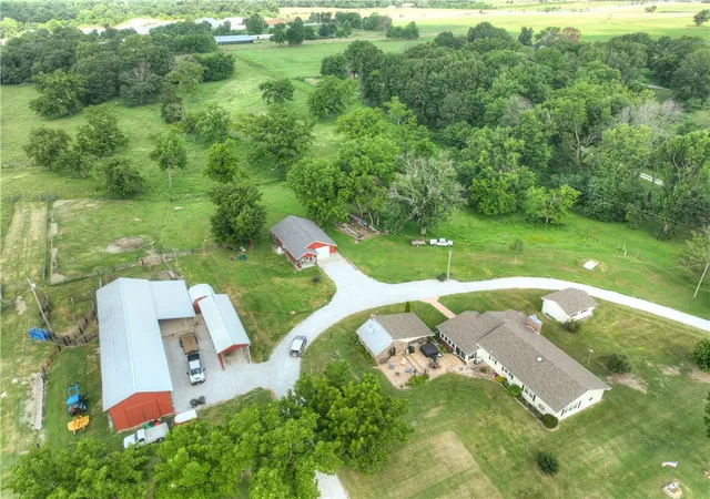Photo 1 of Sale Pending at Tract C   19662 Jaguar Rd, Neosho, MO 64850 | MLS# 1355697 | Listing updated on 2026-09-02