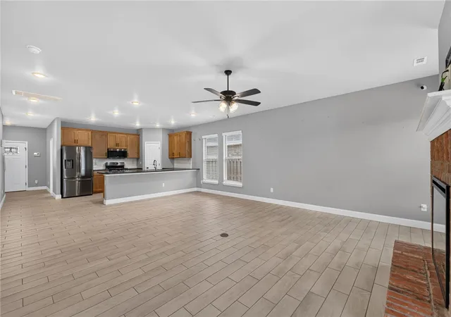 Photo 3 of Single family home for sale at 2120 Periwinkle Pl, Centerton, AR 72719 | MLS# 1353507 | Listing updated on 2026-09-02