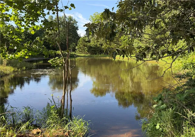 Photo 4 of Sale Pending at 1397 Underwood Ln, Berryville, AR 72616 | MLS# 1355691 | Listing updated on 2026-08-31