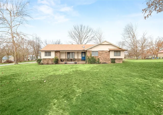 Photo 2 of Single family home for sale at 11680 Amy Ave, Rogers, AR 72756 | MLS# 1355323 | Listing updated on 2026-09-06