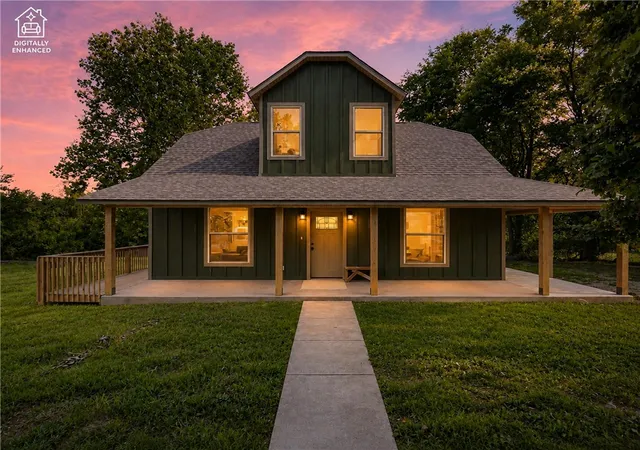 Photo 2 of Single family home for sale at 308 Flickinger St, Sulphur Springs, AR 72768 | MLS# 1355995 | Listing updated on 2026-09-03