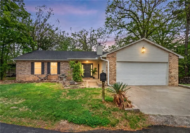 Photo 2 of Single family home for sale at 8517 Spruce Dr, Rogers, AR 72756 | MLS# 1356101 | Listing updated on 2026-08-28