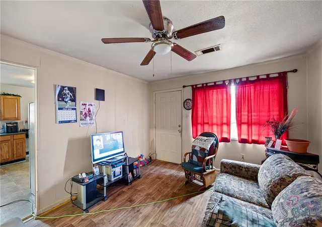 Photo 5 of Sale Pending at 820 & 822 Pine St, Conway, AR 72032 | MLS# 1355346 | Listing updated on 2026-08-29