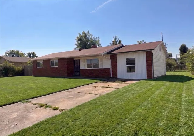 Photo 1 of Single family home for sale at 1404 Beech Dr, Rogers, AR 72756 | MLS# 1355195 | Listing updated on 2026-09-02