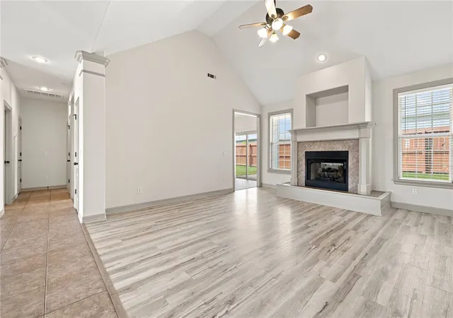 Photo 3 of Single family home for sale at 1101 Shiraz Dr, Centerton, AR 72719 | MLS# 1356246 | Listing updated on 2026-09-08