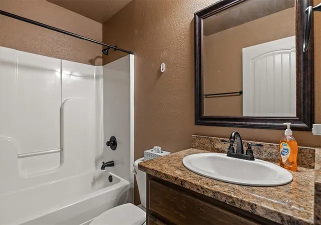 Photo 3 of Single family home for sale at 2010 Greenwood Cvs, Pea Ridge, AR 72751 | MLS# 1356268 | Listing updated on 2026-10-05