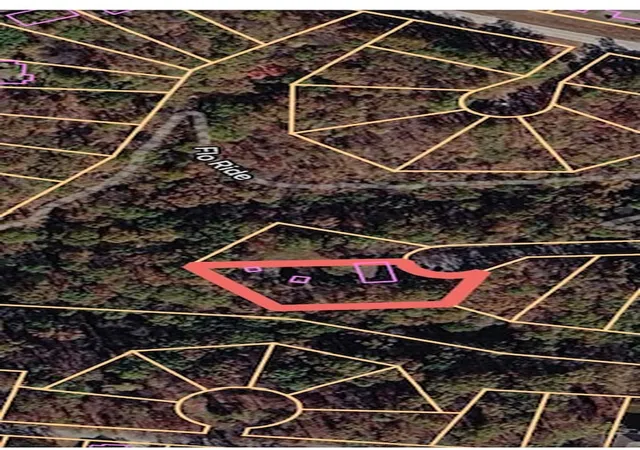 Photo 2 of Sale Pending at 15 Rochdale, Bella Vista, AR 72714 | MLS# 1356182 | Listing updated on 2026-08-31