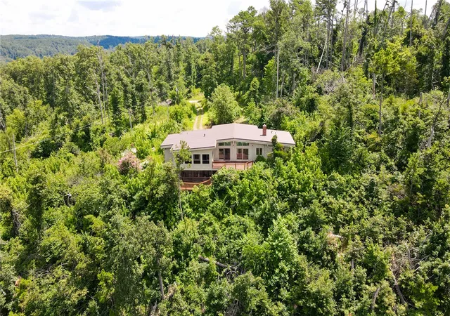 Photo 2 of Single family home for sale at 11375 High Sky Inn Rd, Hindsville, AR 72738 | MLS# 1356392 | Listing updated on 2026-09-01