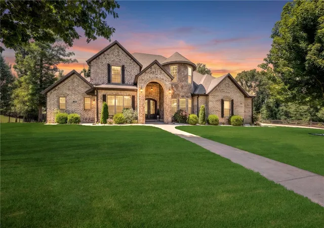 Photo 1 of Mansion for sale at 1503 Fontaine Ct, Centerton, AR 72719 | MLS# 1356361 | Listing updated on 2026-10-03