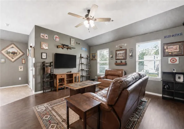 Photo 4 of Sale Pending at 12413 Mills View, Garfield, AR 72732 | MLS# 1355786 | Listing updated on 2026-09-04