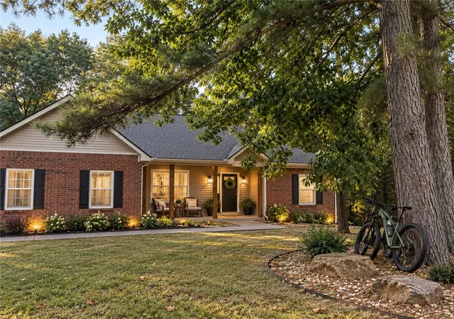 Photo 2 of Single family home for sale at 53 Morganshire Dr, Bella Vista, AR 72714 | MLS# 1356402 | Listing updated on 2026-10-03