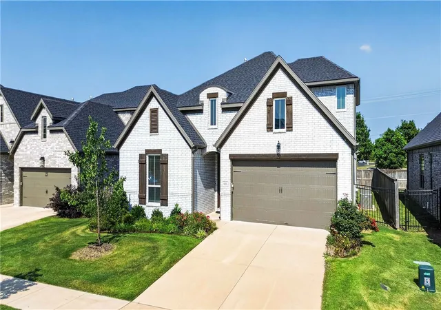 Photo 2 of Single family home for sale at 5101 Sw Bedford Rd, Bentonville, AR 72713 | MLS# 1356556 | Listing updated on 2026-08-30