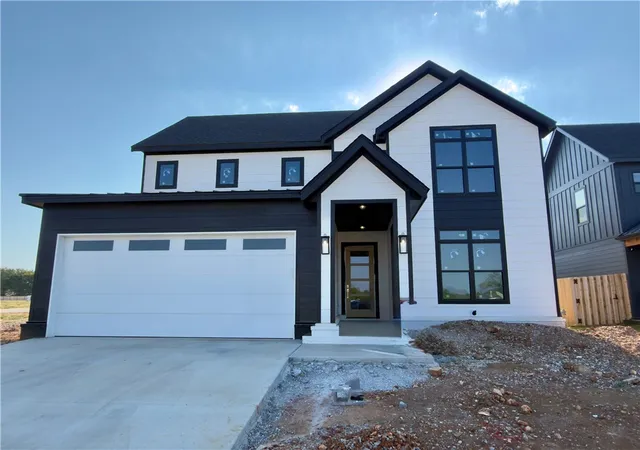 Photo 1 of Single family home for sale at 6103 S 41st Street, Rogers, AR 72758 | MLS# 1356591 | Listing updated on 2026-09-14