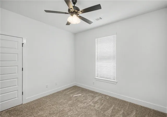 Photo 3 of Single family home for sale at 2102 N Dagan St, Siloam Springs, AR 72761 | MLS# 1356644 | Listing updated on 2026-09-20