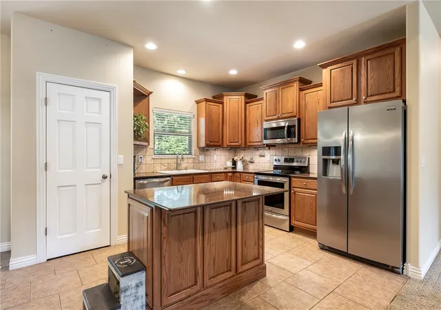 Photo 3 of Single family home for sale at 1 Brunswick Dr, Bella Vista, AR 72715 | MLS# 1356393 | Listing updated on 2026-09-13
