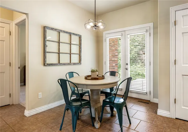 Photo 3 of Single family home for sale at 1 Brunswick Dr, Bella Vista, AR 72715 | MLS# 1356393 | Listing updated on 2026-09-13