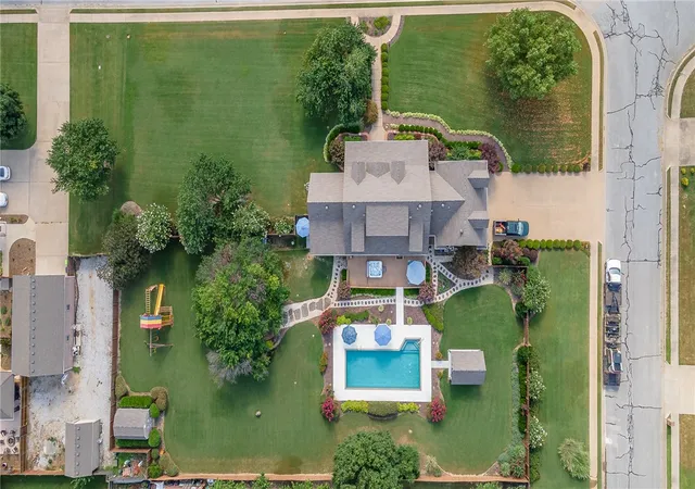 Photo 2 of Single family home for sale at 334 Scarlett Blvd, Elm Springs, AR 72762 | MLS# 1356656 | Listing updated on 2026-09-03
