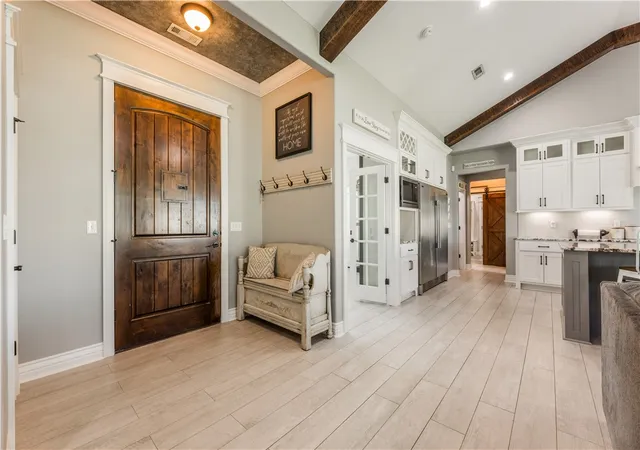 Photo 3 of Single family home for sale at 509 Waterfalls Ct, Farmington, AR 72730 | MLS# 1356596 | Listing updated on 2026-09-23