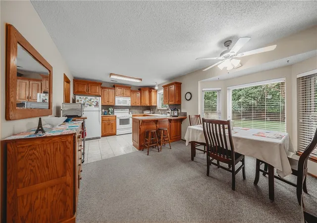 Photo 4 of Sale Pending at 2350 E Country, Fayetteville, AR 72703 | MLS# 1355152 | Listing updated on 2026-08-29
