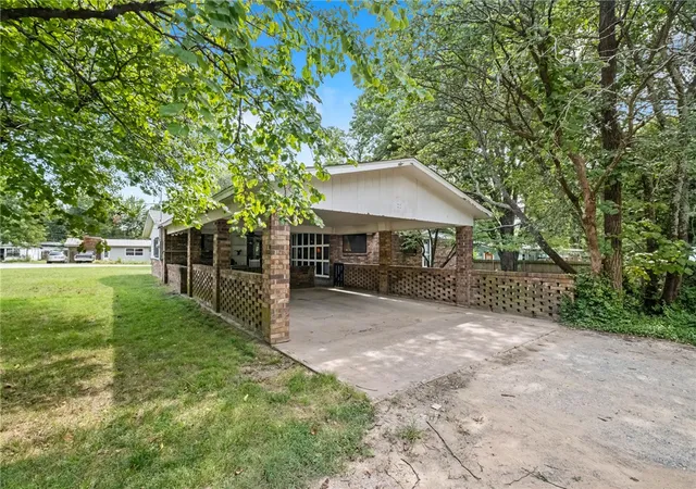 Photo 3 of Sale Pending at 26 Mecca St, West Fork, AR 72774 | MLS# 1356772 | Listing updated on 2026-09-09