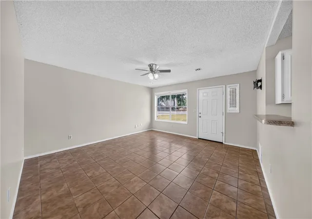 Photo 3 of Sale Pending at 3320 Olive St, Rogers, AR 72756 | MLS# 1357064 | Listing updated on 2026-09-02