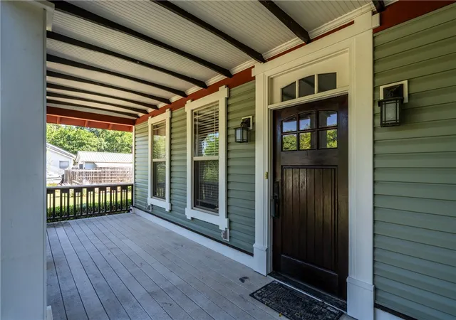 Photo 3 of Sale Pending at 513 S College St, Siloam Springs, AR 72761 | MLS# 1356893 | Listing updated on 2026-09-03