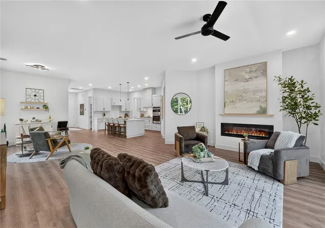 Photo 2 of Single family home for sale at 15 St Asaph Dr, Bella Vista, AR 72714 | MLS# 1357068 | Listing updated on 2026-10-01