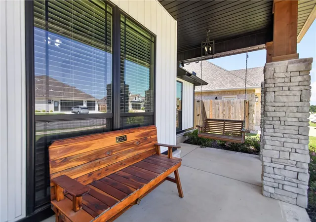 Photo 4 of Single family home for sale at 1901 Higgins St, Pea Ridge, AR 72751 | MLS# 1356766 | Listing updated on 2026-09-29