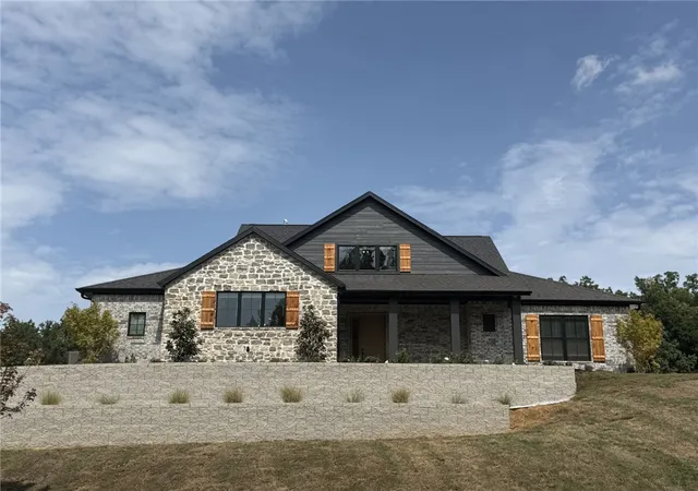 Photo 1 of Single family home for sale at 586 Winding Spring Dr, Fayetteville, AR 72703 | MLS# 1357079 | Listing updated on 2026-09-13