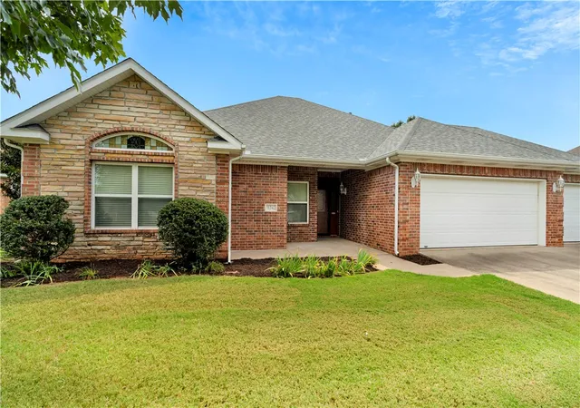 Photo 2 of Sale Pending at 11242 Clb House Pkwy, Farmington, AR 72730 | MLS# 1356575 | Listing updated on 2026-09-02