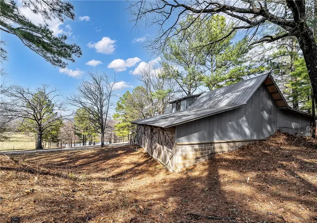 Single family home for sale at 11482 Abilene Rd, Winslow, AR 72959 | MLS# 1357316