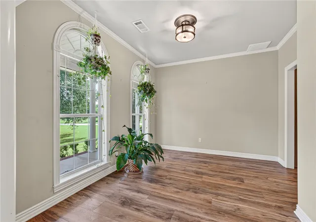 Photo 3 of Single family home for sale at 2905 Lakehill Dr, Lavaca, AR 72941 | MLS# 1357296 | Listing updated on 2026-09-09