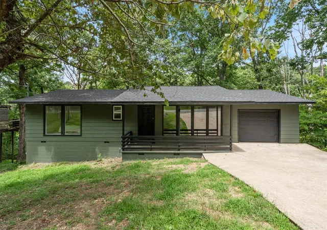 Photo 1 of Single family home for sale at 18 S Hampstead Ln, Bella Vista, AR 72714 | MLS# 1357118 | Listing updated on 2026-08-31