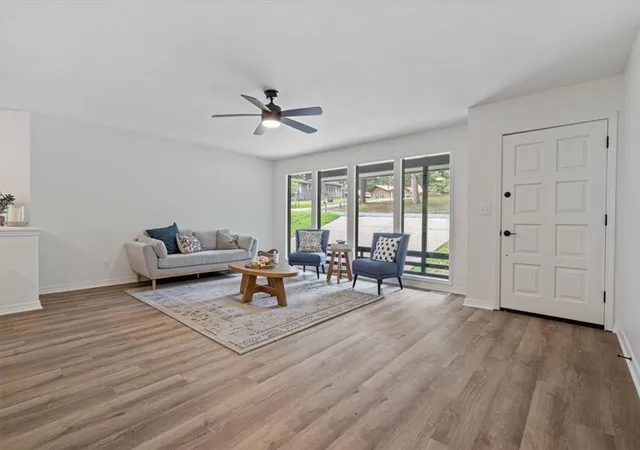 Photo 2 of Single family home for sale at 18 S Hampstead Ln, Bella Vista, AR 72714 | MLS# 1357118 | Listing updated on 2026-08-31