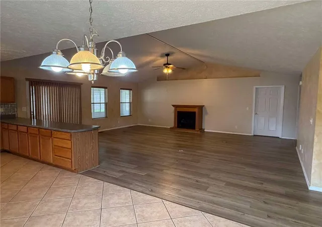 Photo 3 of Single family home for sale at 1364 Hampshire Cir, Mountain Home, AR 72653 | MLS# 1357294 | Listing updated on 2026-09-29
