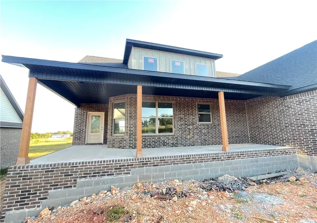 Photo 2 of Single family home for sale at 1039 Nw Vaughn Rd, Bentonville, AR 72713 | MLS# 1357176 | Listing updated on 2026-09-04