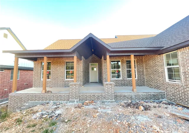 Photo 2 of Single family home for sale at 1035 Nw Vaughn Rd, Bentonville, AR 72713 | MLS# 1357183 | Listing updated on 2026-09-04
