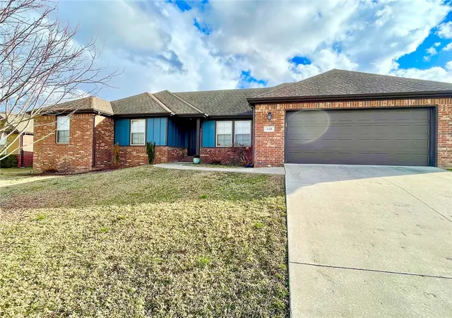 Photo 1 of Single family home for sale at 420 Trieste Dr, Centerton, AR 72719 | MLS# 1357292 | Listing updated on 2026-09-14