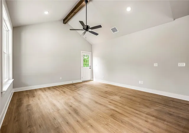 Photo 3 of Single family home for sale at 18 Winchelsea Ln, Bella Vista, AR 72714 | MLS# 1357467 | Listing updated on 2026-08-30