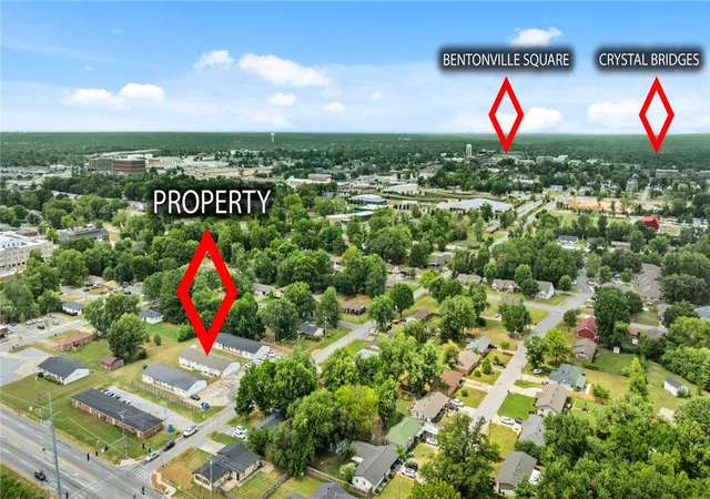 Photo 3 of Sale Pending at 1306 SE C St, Bentonville, AR 72712 | MLS# 1357218 | Listing updated on 2026-09-21