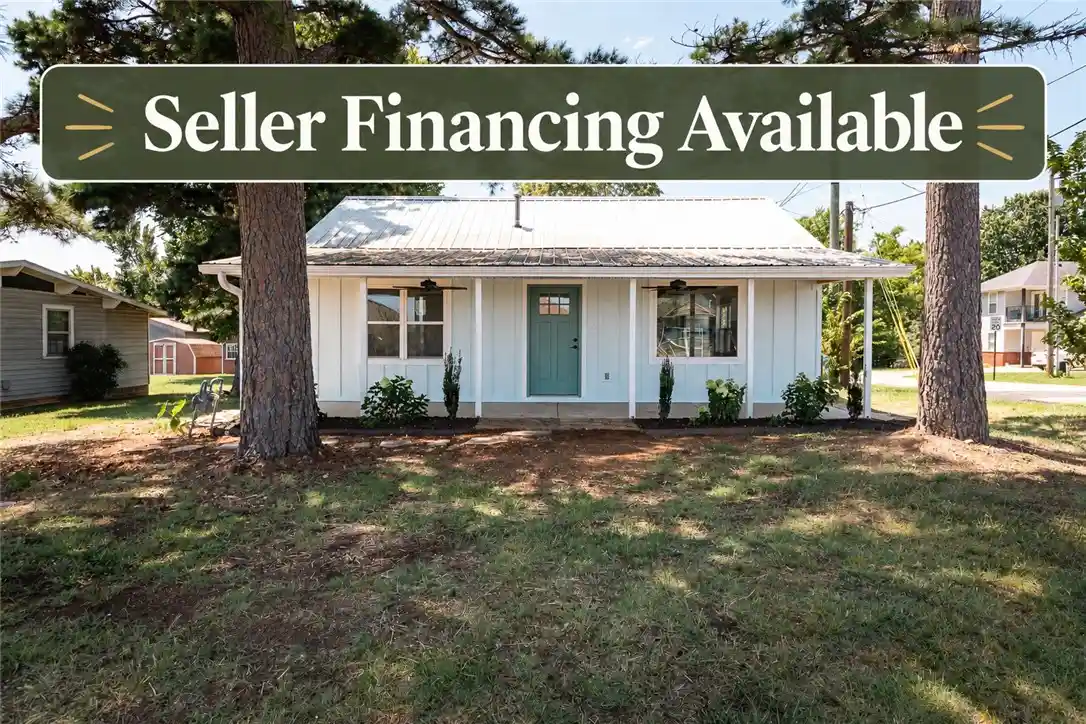 Photo 1 of Single family home for sale at 1023 S Morningside Dr, Fayetteville, AR 72701 | MLS# 1357078 | Listing updated on 2026-10-27