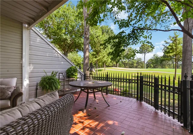 Photo 2 of Townhouse for sale at 2517 E Joyce Blvd, Fayetteville, AR 72703 | MLS# 1357527 | Listing updated on 2026-09-13