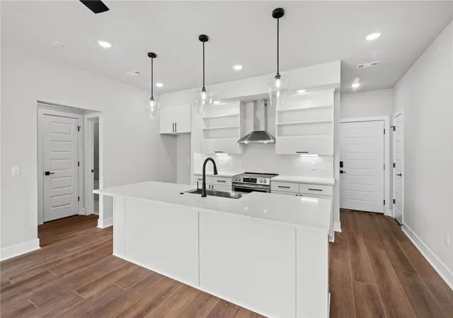 Photo 3 of Condo for sale at 3319 Se Mp Pkwy #207, Bentonville, AR 72712 | MLS# 1357528 | Listing updated on 2026-10-07