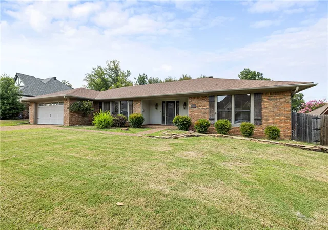 Photo 4 of Single family home for sale at 9005 Copper Oaks Ln, Fort Smith, AR 72903 | MLS# 1356883 | Listing updated on 2026-09-18