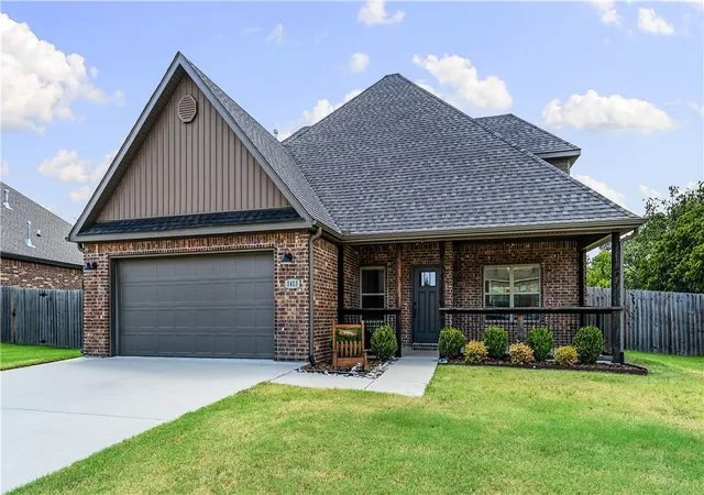 Photo 1 of Single family home for sale at 1413 Reagan Ave, Gentry, AR 72734 | MLS# 1357547 | Listing updated on 2026-09-18