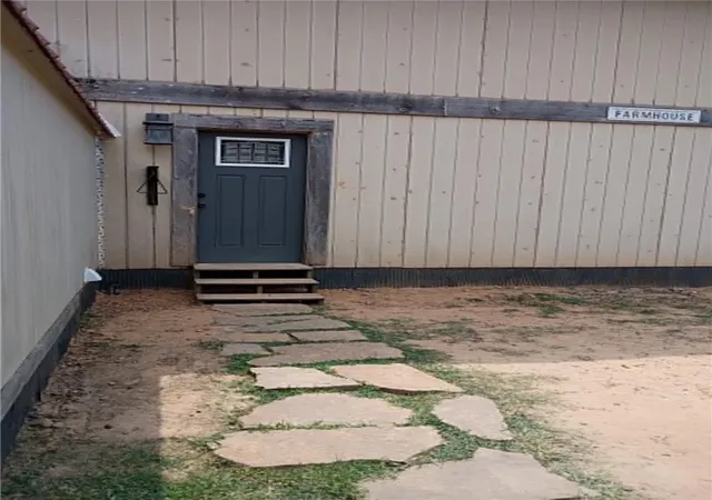 Photo 3 of Sale Pending at 675 Turnbow Ln, Russellville, AR 72802 | MLS# 1357159 | Listing updated on 2026-08-31